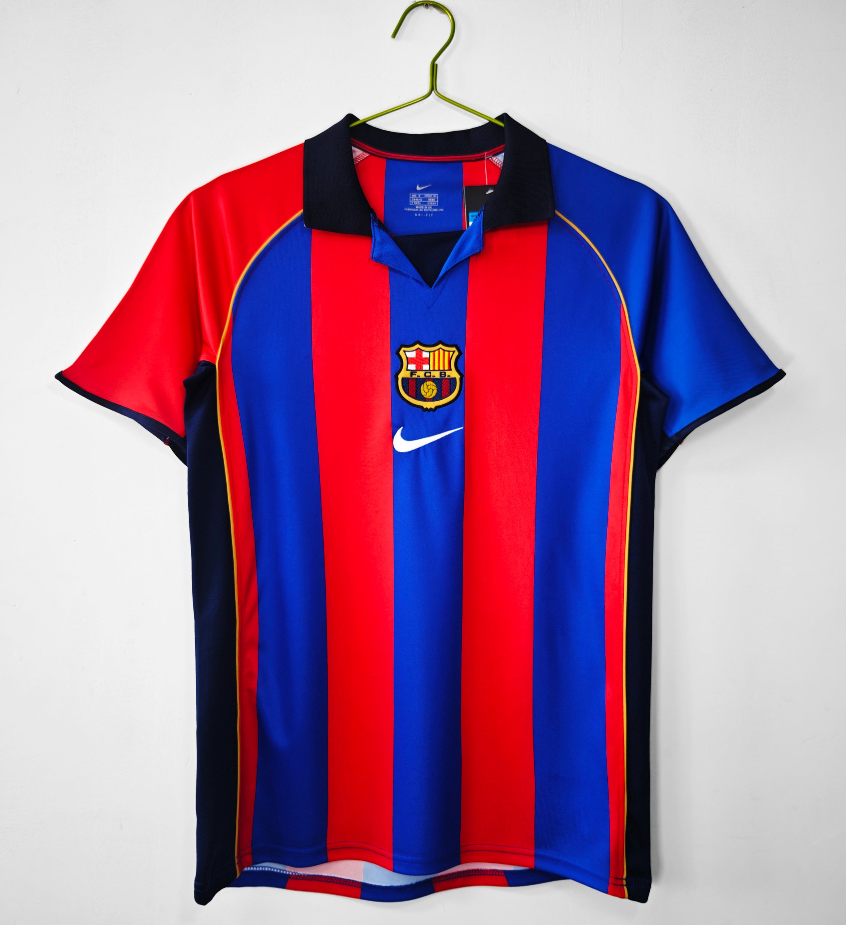 Barca 2001–02 retro