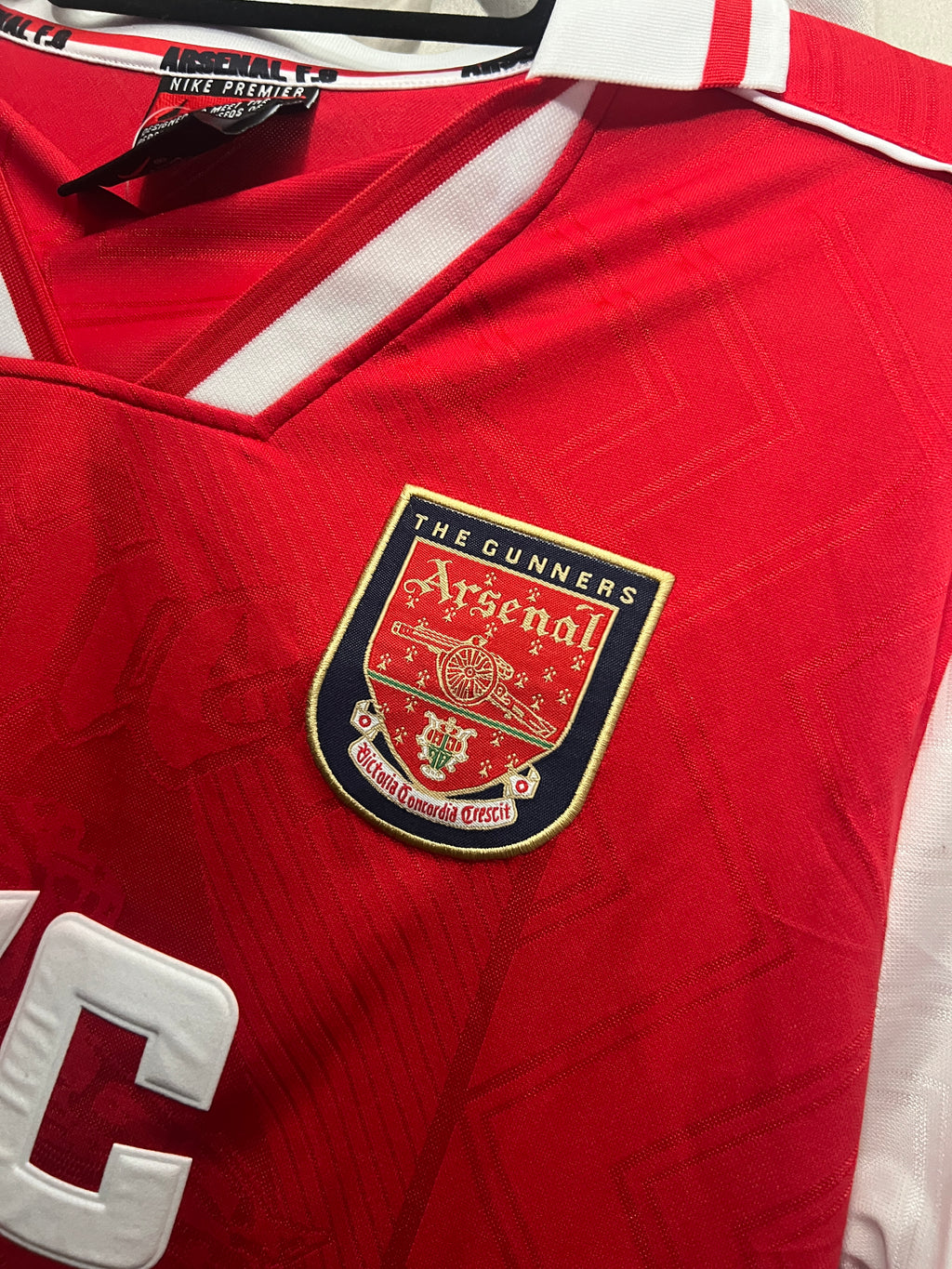 Arsenal 1996-96 retrodrakt