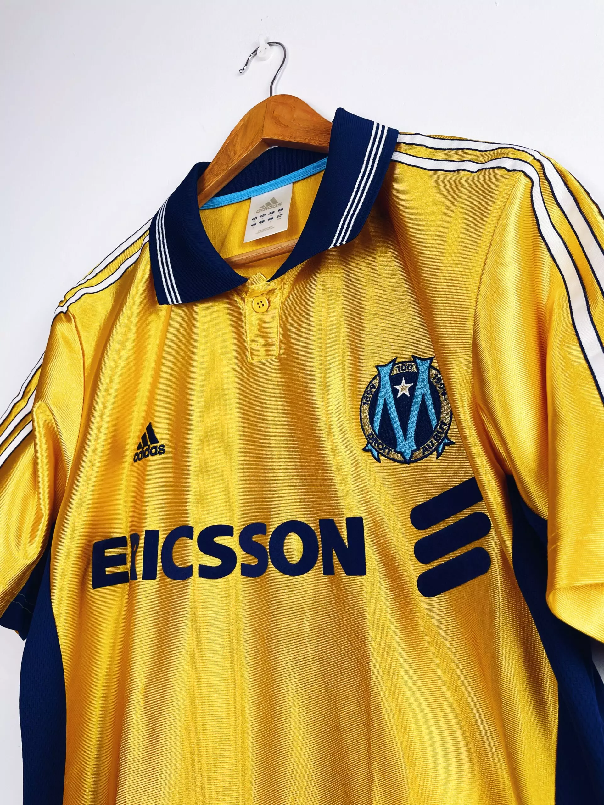 OM 98/99 retro bortedrakt