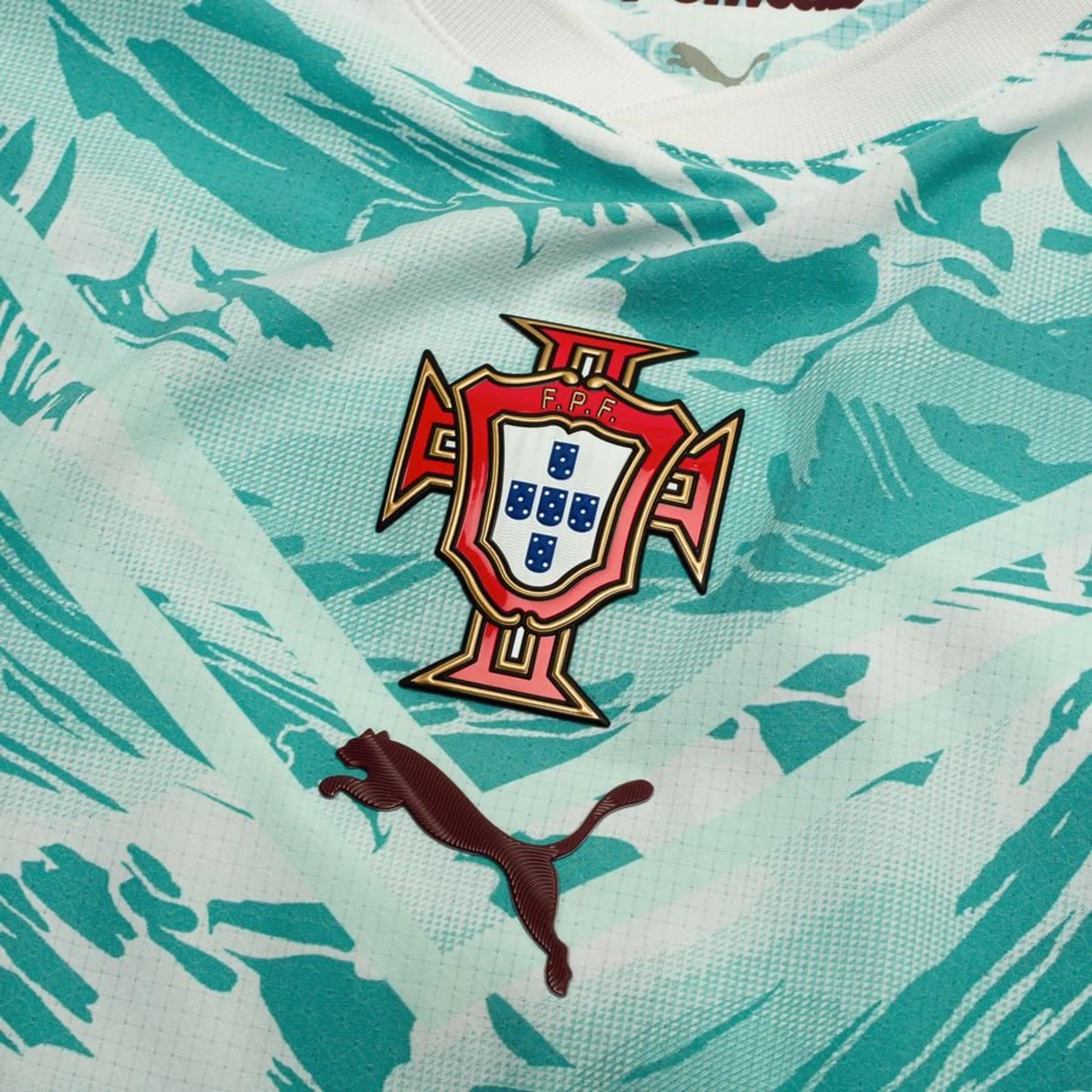 Portugals bortedrakt 2026 for barn