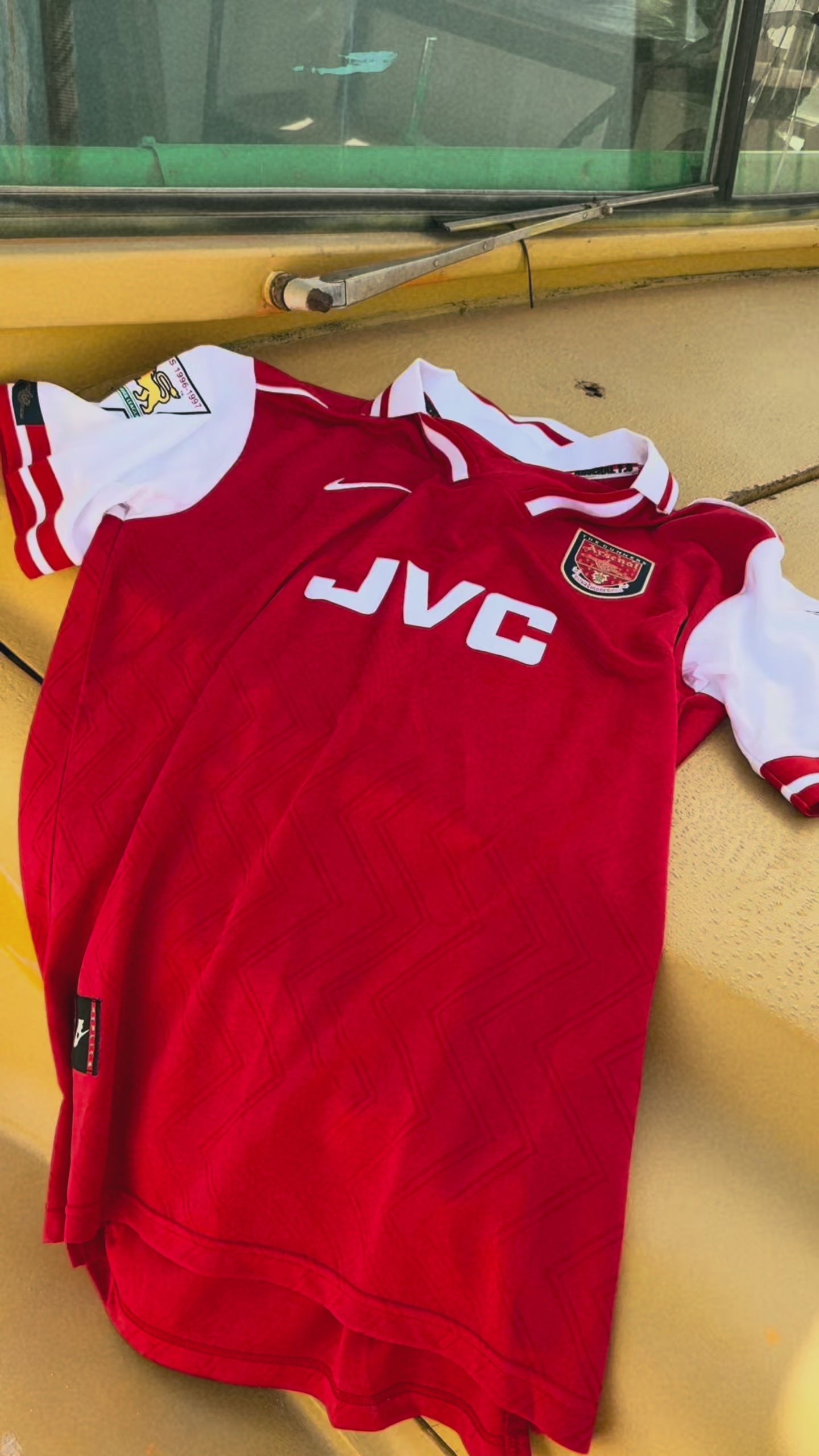 Arsenal 1996-96 retrodrakt